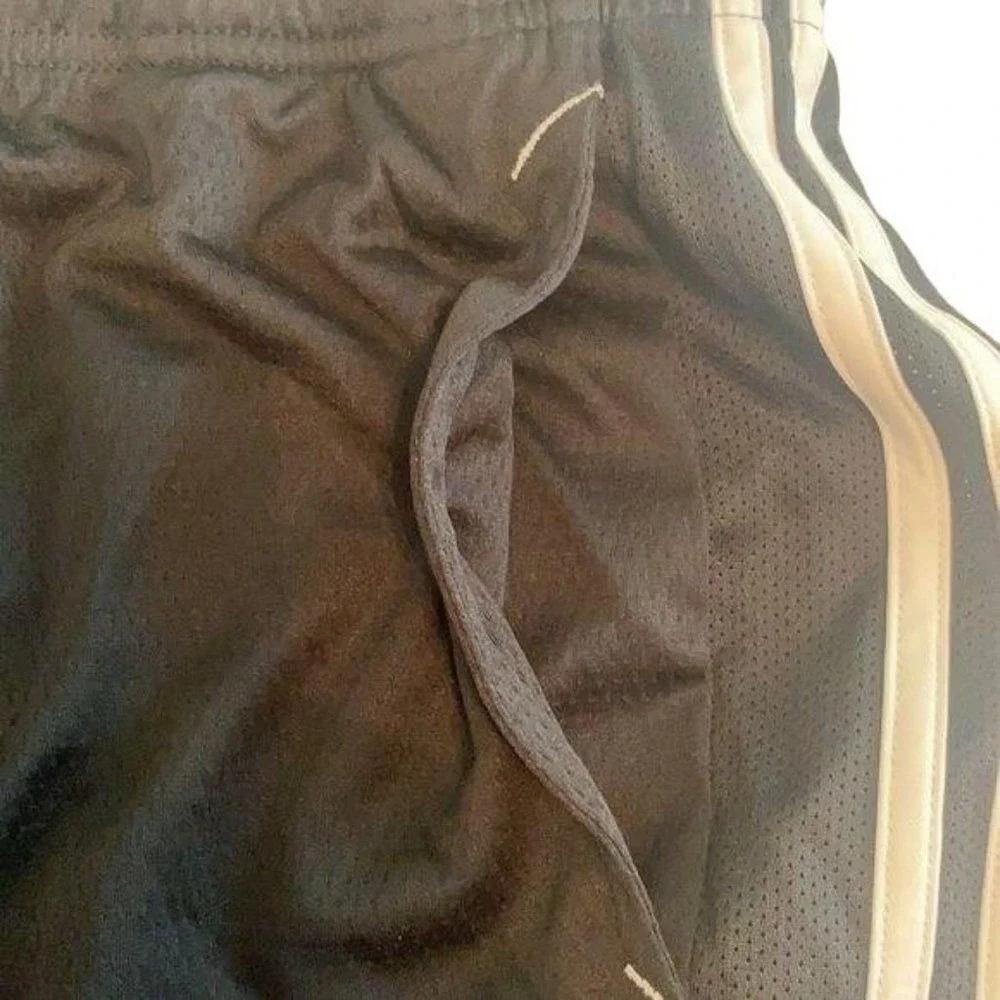 Adidas Shorts Men XL Black Essential Short F86297‎ 3-Stripe AeroReady Primegreen